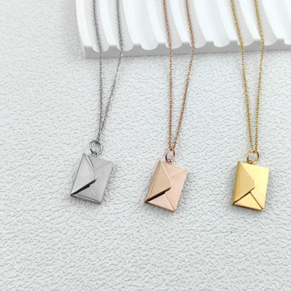 Collier Personnalisé Enveloppe Amour